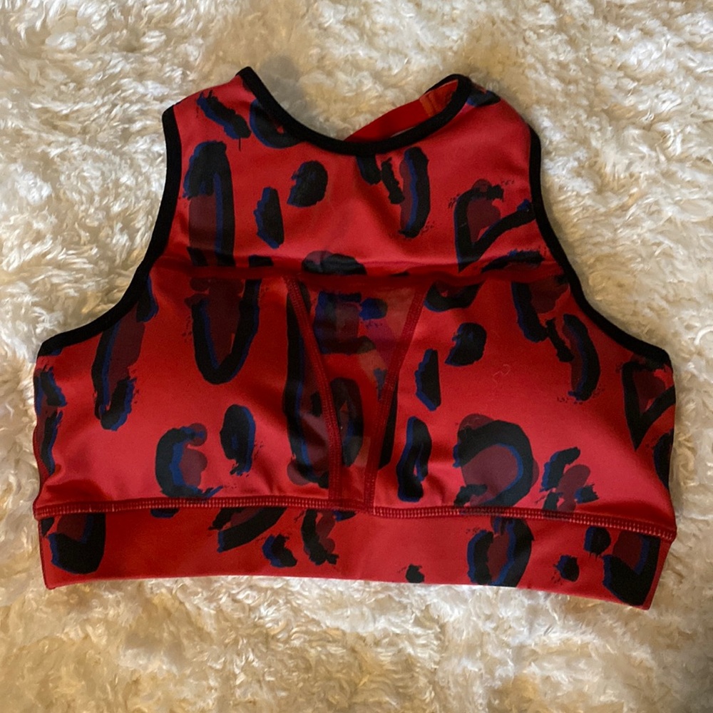 Leopard Chestee